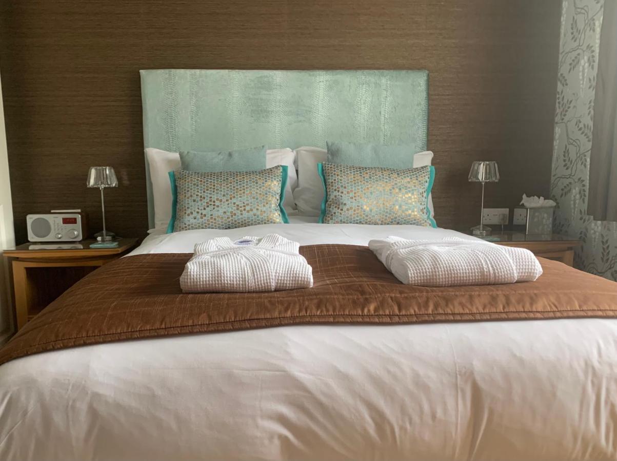 سانت دافيدز Ramsey House - Luxury Licensed B&B - Parking And Guest Lounge المظهر الخارجي الصورة