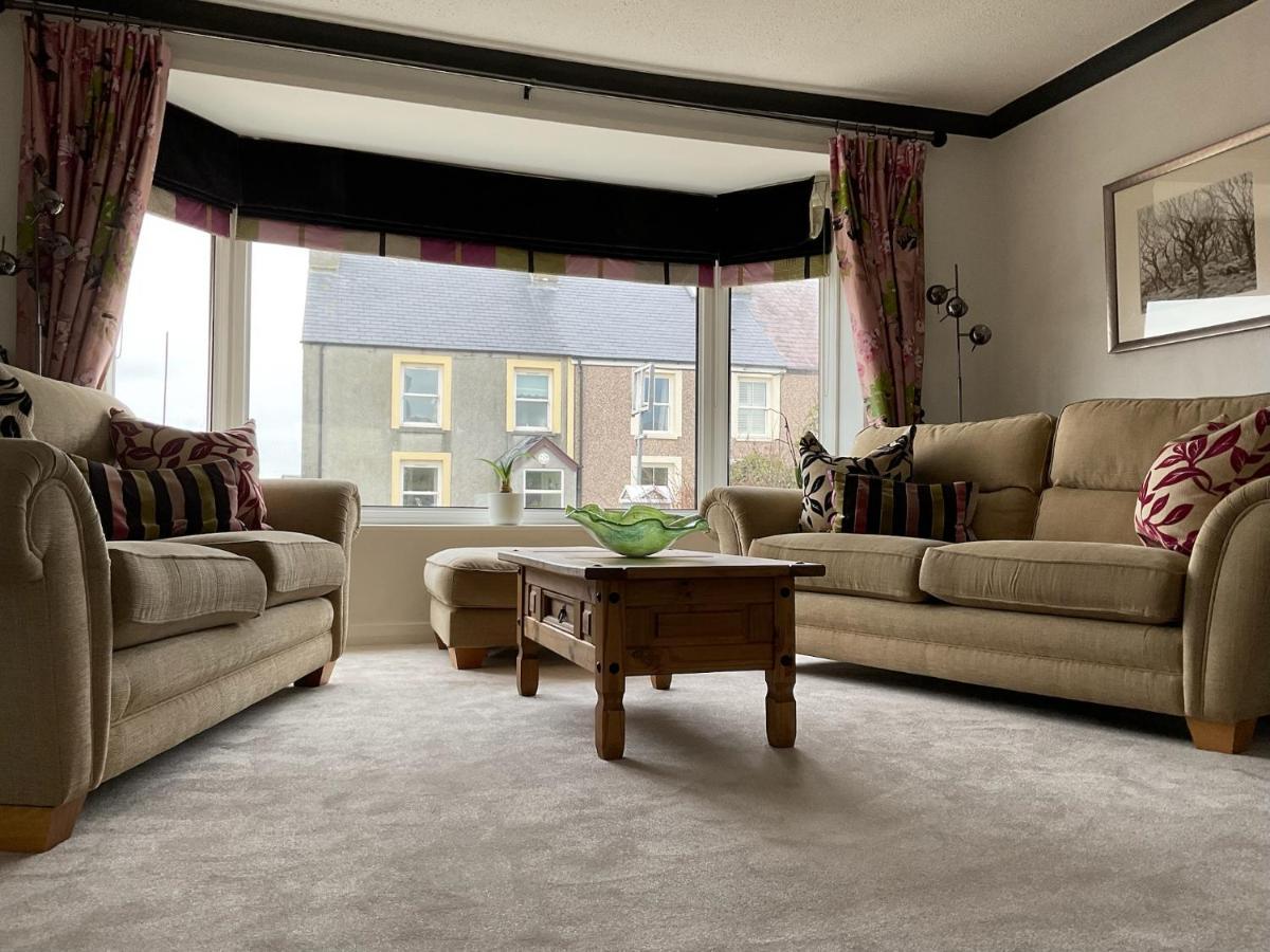 سانت دافيدز Ramsey House - Luxury Licensed B&B - Parking And Guest Lounge المظهر الخارجي الصورة